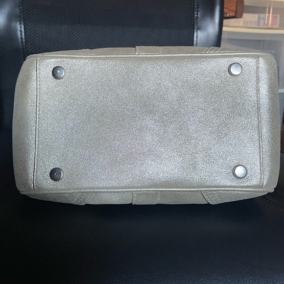 Coach Soho Kisslock Framed Satchel - Picture 6 of 10